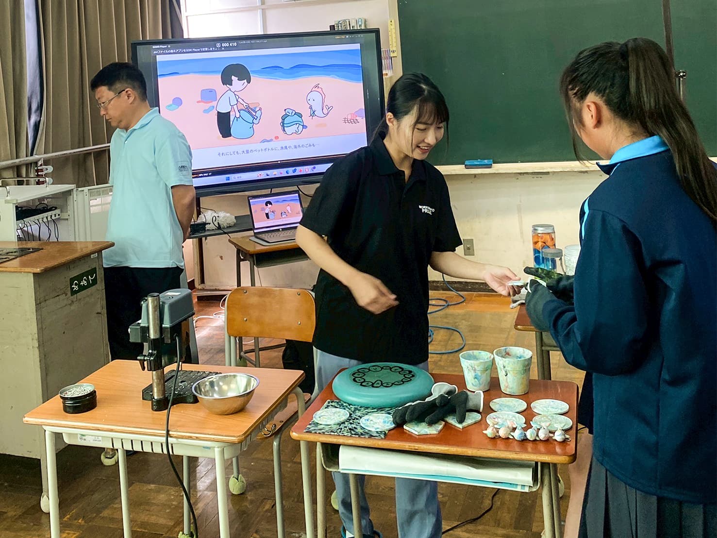 アニメ『おとーしゃ』の上映の様子