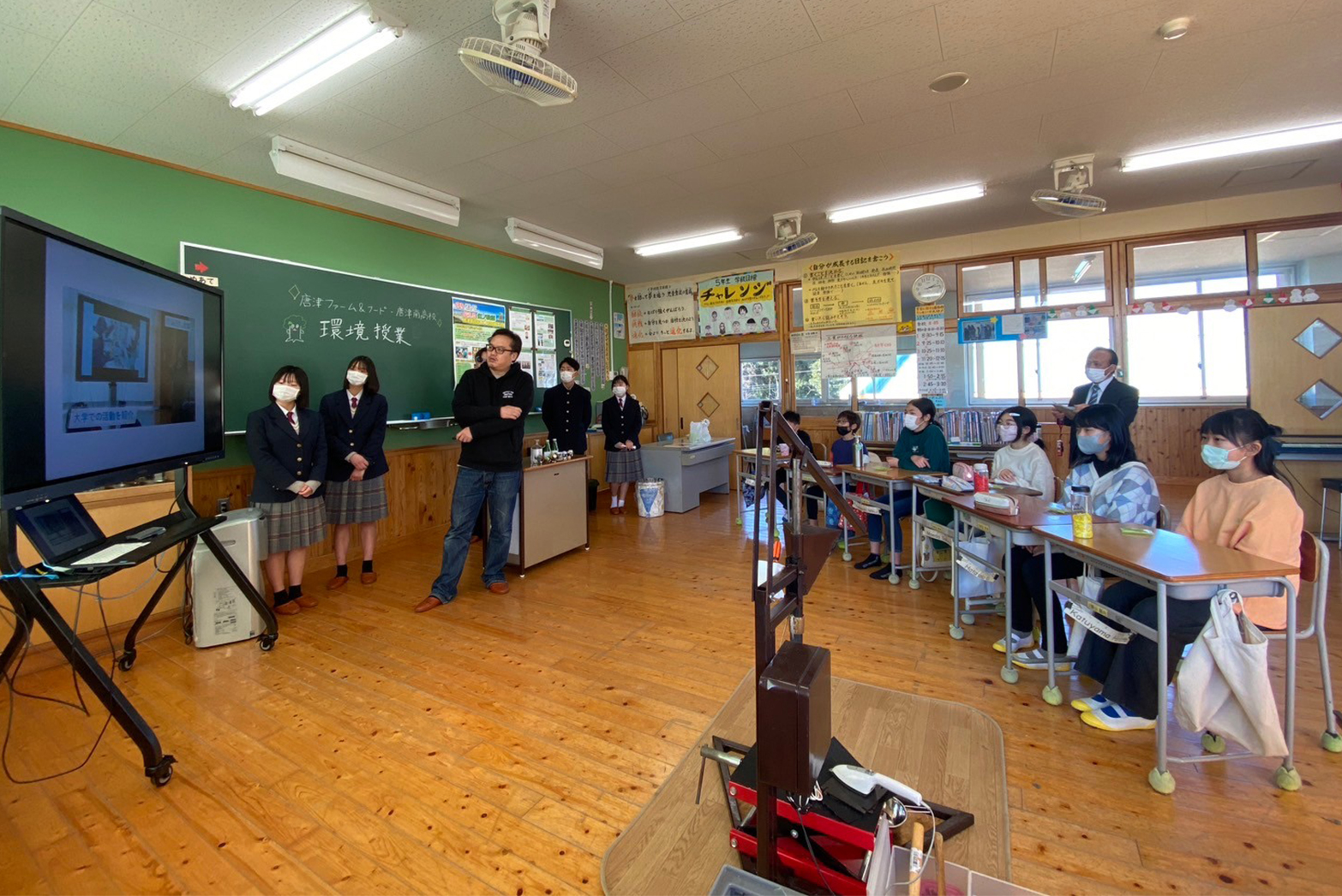 竹木場小学校で5年生に講和、ワークショップ