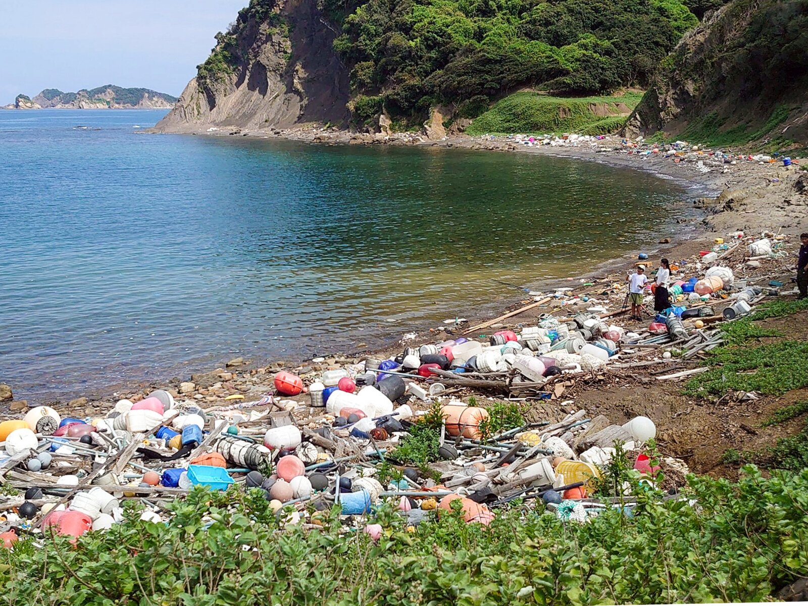 対馬WAVEプロジェクト 海洋プラスチックをパブリックアートへ