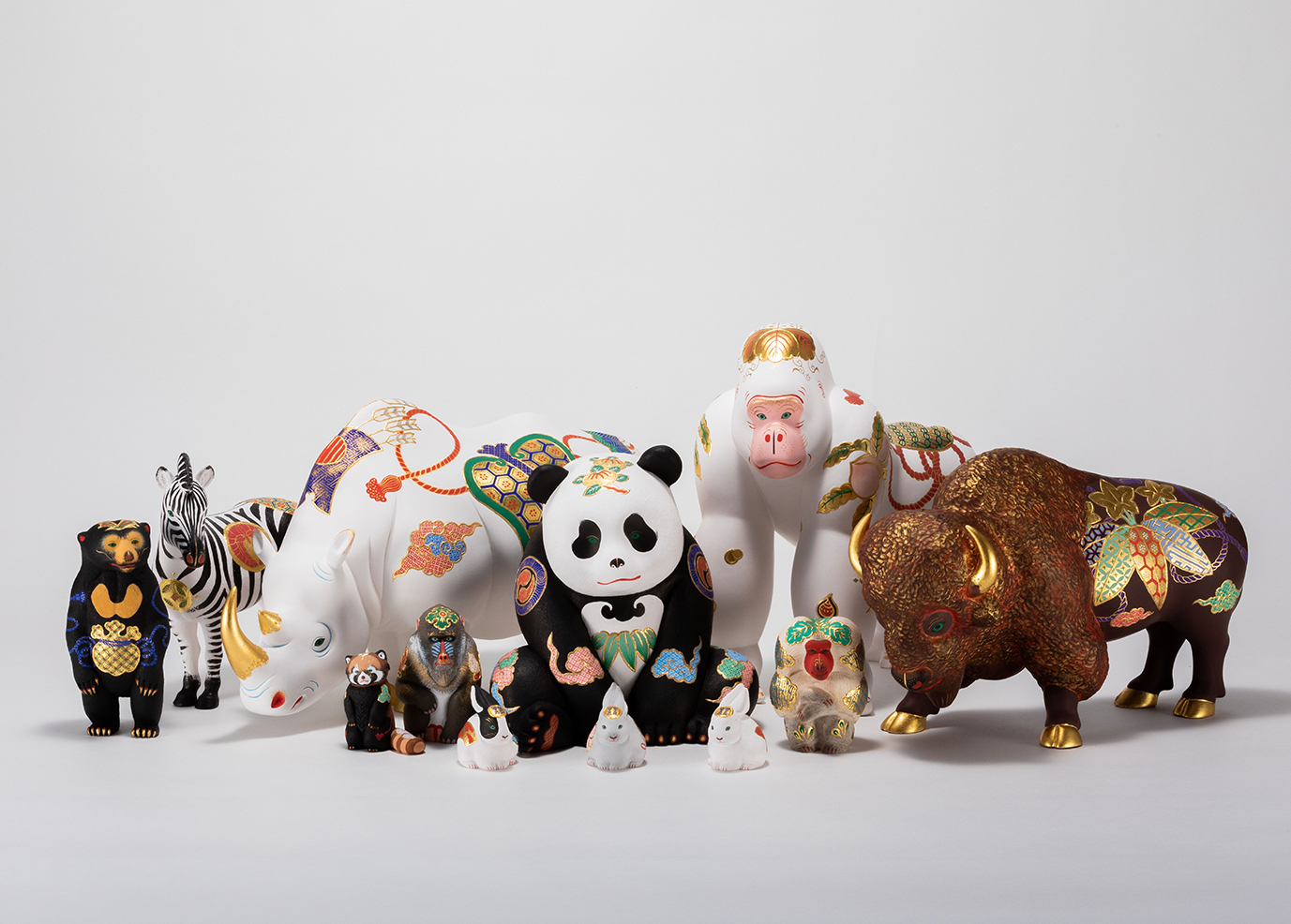 中村弘峰氏による博多人形の動物作品群