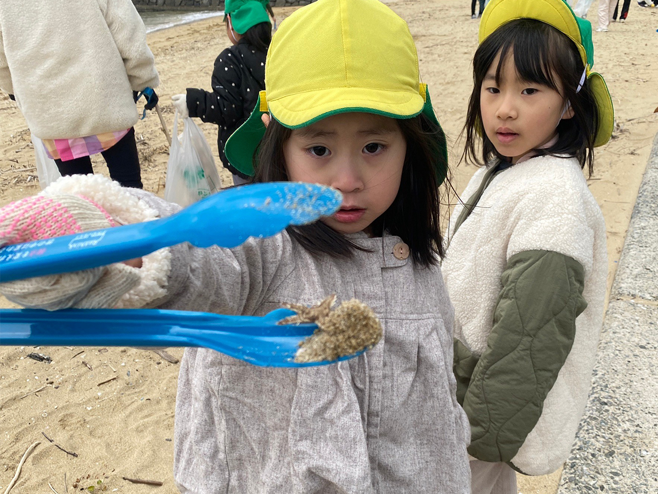 呼子小学校ビーチクリーン