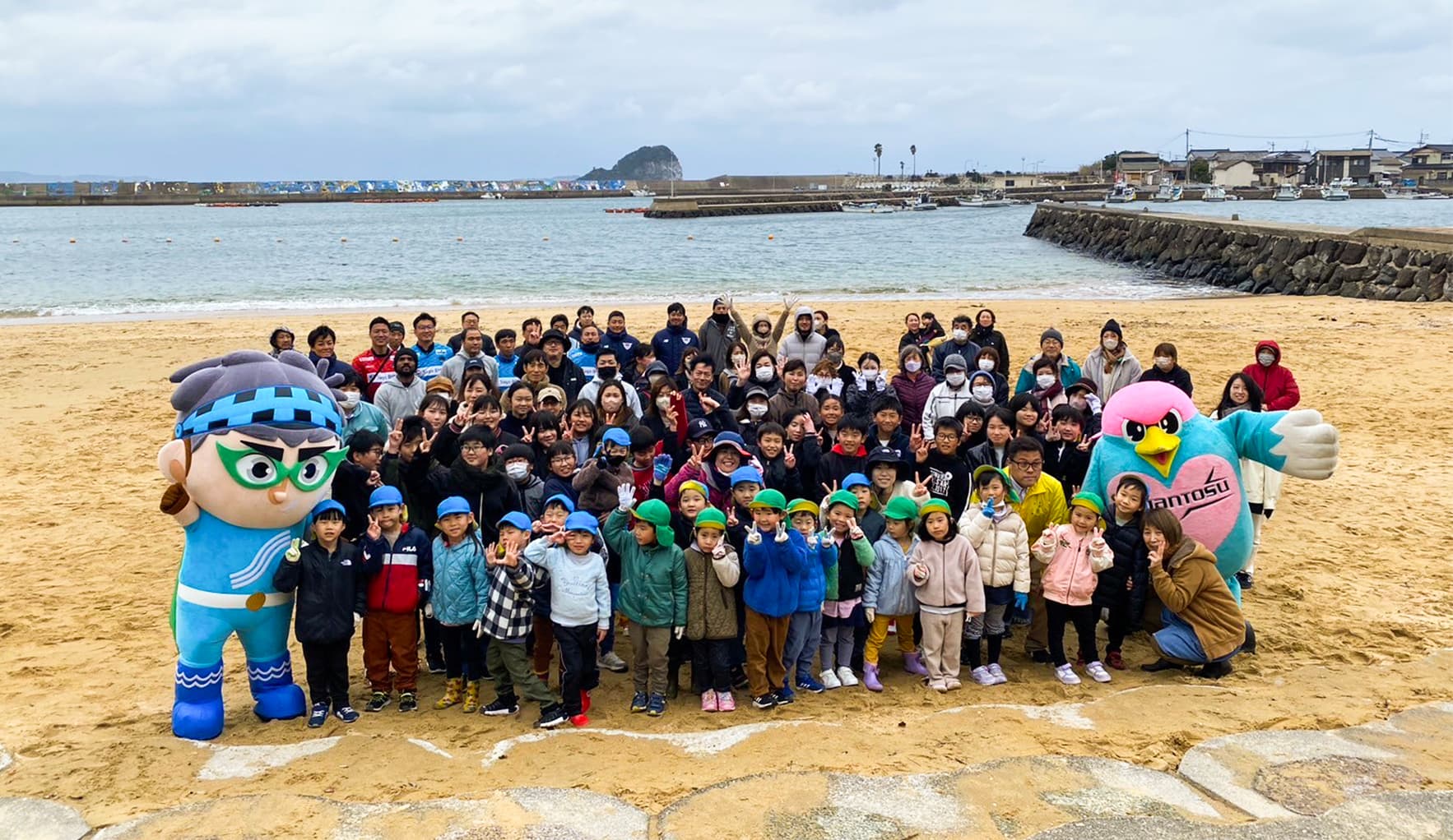 呼子の里海とビーチクリーンの様子